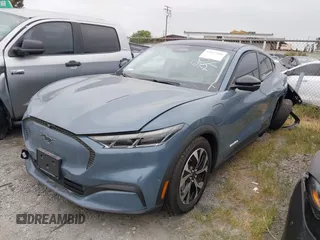 2024 Ford Mustang Mach-E Select with VIN 3FMTK1SUXRMA13373, listed as a IAAI auction lot 41933101 with 2,713 mi miles and . Bid and sale history available at DreamBid. Image 20.