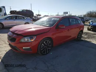 2018 Volvo V60 Dynamic with VIN YV140MEL2J2392314, listed as a Copart auction lot 37561764 with 85,458 mi miles. Bid and sale history available at carsss.com. Image 1.