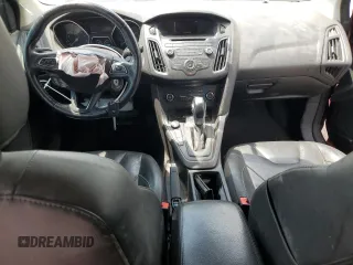 2015 Ford Focus SE with VIN 1FADP3F22FL368703, listed as a Copart auction lot 61609235 with 147,269 mi miles and Salvage title. Bid and sale history available at DreamBid. Image 8.