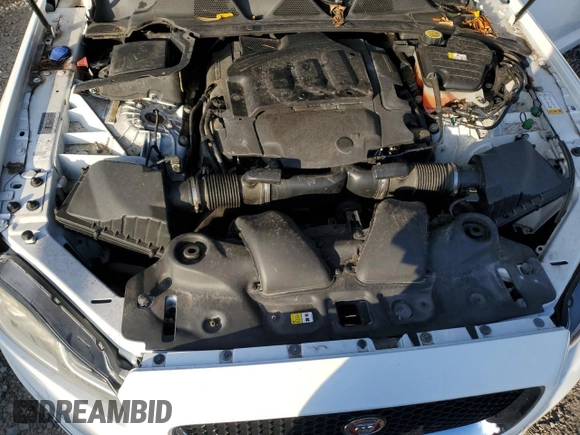 2016 Jaguar XJ with VIN SAJWA1CE4GMV91734, listed as a Copart auction lot 81005144 with 31,924 mi miles and Salvage Title. Bid and sale history available at DreamBid. Image 11.