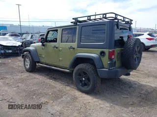 2013 Jeep Wrangler Unlimited Sport z VIN 1C4BJWDG0DL577812, wystawiony jako IAAI lot #42301104 z przebiegiem 138 387 mil mil oraz . Historia ofert i sprzedaży dostępna na DreamBid. Obrazek 3.