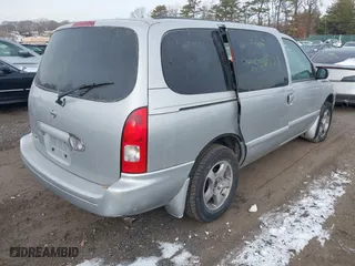 2001 Nissan Quest GXE with VIN 4N2ZN15T21D814546, listed as a IAAI auction lot 41403906 with 999,999 mi miles. Bid and sale history available at carsss.com. Image 4.