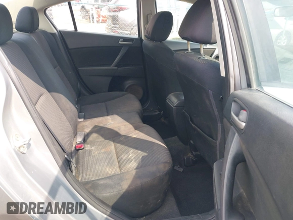 2012 Mazda 3 i Sport with VIN JM1BL1UF4C1535447, listed as a IAAI auction lot 42073084 with 121,185 mi miles and . Bid and sale history available at DreamBid. Image 8.