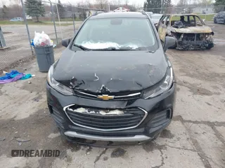 2019 Chevrolet Trax LT z VIN 3GNCJLSB7KL327065, wystawiony jako IAAI lot #42005861 z przebiegiem 84 795 mil mil oraz . Historia ofert i sprzedaży dostępna na DreamBid. Obrazek 11.