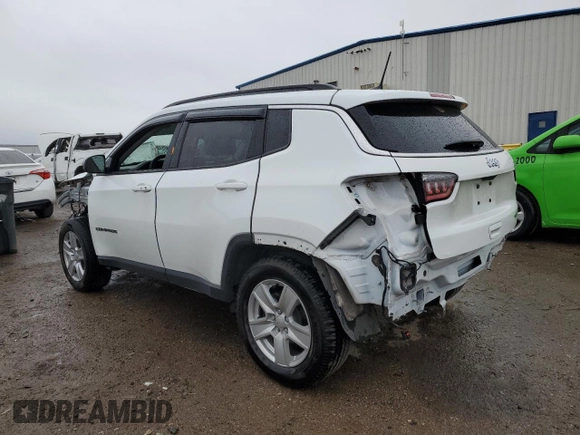 2022 Jeep Compass Latitude with VIN 3C4NJCBB4NT198580, listed as a Copart auction lot 48147765 with 81,562 mi miles and Salvage title. Bid and sale history available at DreamBid. Image 2.