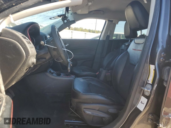 2021 Jeep Compass Trailhawk with VIN 3C4NJDDB3MT564983, listed as a Copart auction lot 76310514 with 77,585 mi miles and Non repairable. Bid and sale history available at DreamBid. Image 7.