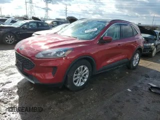 2021 Ford Escape SE with VIN 1FMCU0G61MUA21588, listed as a Copart auction lot 47243505 with 67,365 mi miles and Salvage Title. Bid and sale history available at carsss.com. Image 1.