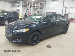 2016 Ford Fusion SE z VIN 3FA6P0T98GR111895, wystawiony jako IAAI lot #42633525 z przebiegiem 77 231 mil mil oraz . Historia ofert i sprzedaży dostępna na DreamBid. Obrazek 2.
