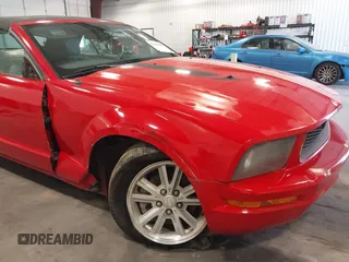 2008 Ford Mustang Deluxe with VIN 1ZVHT84N785134563, listed as a IAAI auction lot 42647056 with 130,875 mi miles and . Bid and sale history available at DreamBid. Image 6.