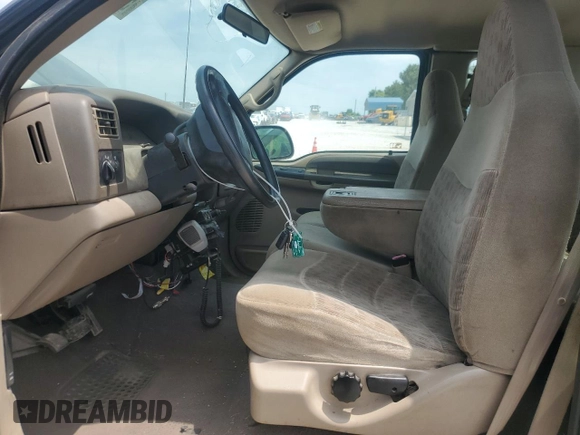 2000 Ford F-250 XL с VIN 1FTNX21L1YEB33533, выставлен на аукционе Copart как лот 58313795 с пробегом 142 753 миль миль и Списание • Salvage title. История ставок и продаж доступна на DreamBid. Изображение 7.