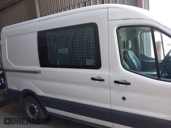2018 Ford Transit с VIN 1FTYE1CMXJKB42368, выставлен на аукционе IAAI как лот 42449158 с пробегом 115 735 миль миль и . История ставок и продаж доступна на DreamBid. Изображение 12.