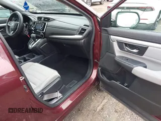 2019 Honda CR-V LX z VIN 2HKRW6H38KH203442, wystawiony jako IAAI lot #42361255 z przebiegiem 46 779 mil mil oraz . Historia ofert i sprzedaży dostępna na DreamBid. Obrazek 5.