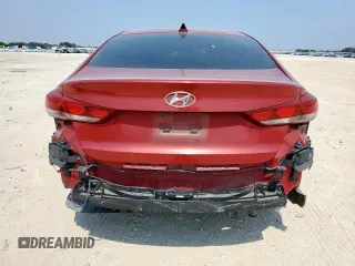 2017 Hyundai Elantra Value Edition z VIN KMHD84LF5HU245829, wystawiony jako Copart lot #57168365 z przebiegiem 121 617 mil mil oraz Szkoda całkowita • Salvage title. Historia ofert i sprzedaży dostępna na DreamBid. Obrazek 6.