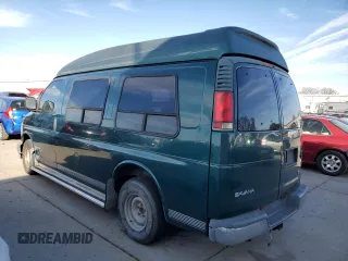 1998 GMC Savana Cargo Van YF7 with VIN 1GDFG15R9W1059226, listed as a Copart auction lot 44431965 with 0 mi miles and Salvage Title. Bid and sale history available at carsss.com. Image 2.