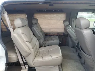 1999 Chevrolet Express with VIN 1GBFG15R2X1123701, listed as a Copart auction lot 53160905 with 185,995 mi miles and Clean Title. Bid and sale history available at carsss.com. Image 11.