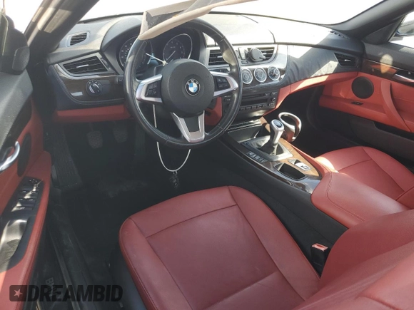 2009 BMW Z4 sDrive30i with VIN WBALM53539E161655, listed as a Copart auction lot 78977474 with 0 mi miles and Salvage Title. Bid and sale history available at carsss.com. Image 8.