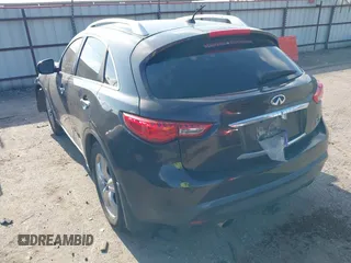 2009 Infiniti FX with VIN JNRAS18U19M101324, listed as a IAAI auction lot 42419224 with 227,427 mi miles and . Bid and sale history available at DreamBid. Image 3.