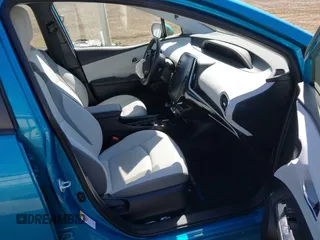 2022 Toyota Prius LE z VIN JTDKAMFP7N3198440, wystawiony jako IAAI lot #42147734 z przebiegiem 51 793 mil mil oraz . Historia ofert i sprzedaży dostępna na DreamBid. Obrazek 5.