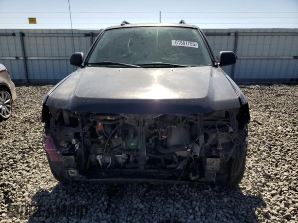 2011 Ford Escape Hybrid with VIN 1FMCU5K30BKC25365, listed as a Copart auction lot 61581755 with 272,941 mi miles and Salvage title. Bid and sale history available at DreamBid. Image 5.