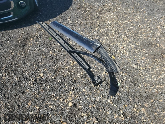 2023 Genesis GV70 2.5T с VIN KMUMADTB9PU085598, выставлен на аукционе Copart как лот 61375605 с пробегом 47 219 миль миль и Списание • Salvage title. История ставок и продаж доступна на DreamBid. Изображение 13.