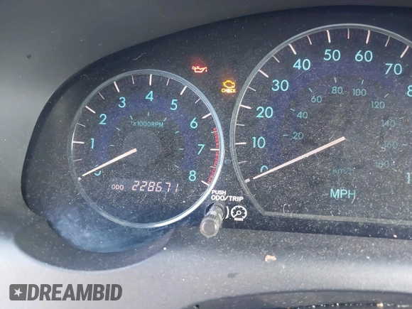 2008 Toyota Sienna with VIN 5TDZK23C98S149793, listed as a IAAI auction lot 41985558 with 228,671 mi miles and . Bid and sale history available at DreamBid. Image 7.
