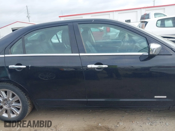 2012 Lincoln MKZ Hybrid with VIN 3LNDL2L30CR802154, listed as a IAAI auction lot 41956384 with 187,119 mi miles and . Bid and sale history available at DreamBid. Image 13.