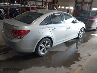 2015 Chevrolet Cruze LT with VIN 1G1PE5SB2F7105207, listed as a IAAI auction lot 41545346 with 101,720 mi miles. Bid and sale history available at carsss.com. Image 4.
