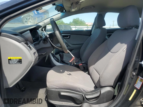 2015 Hyundai Elantra SE z VIN 5NPDH4AE5FH610483, wystawiony jako Copart lot #56893235 z przebiegiem 122 392 mil mil oraz Tytuł czysty. Historia ofert i sprzedaży dostępna na DreamBid. Obrazek 7.