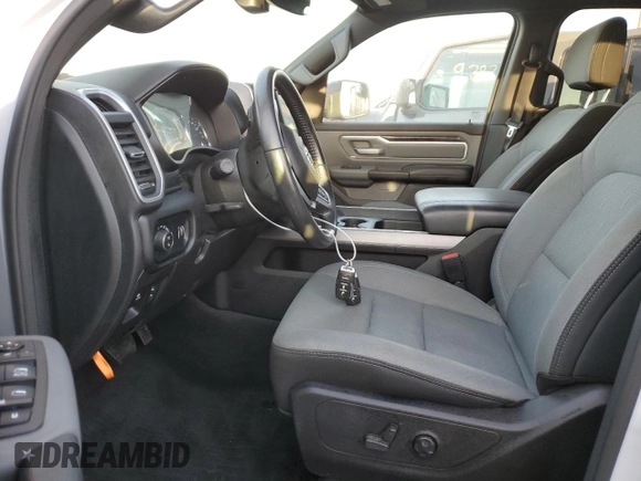 2021 Ram 1500 Big Horn z VIN 1C6RREFG5MN814952, wystawiony jako Copart lot #74951324 z przebiegiem 32 970 mil mil oraz Nie do naprawy • Non repairable. Historia ofert i sprzedaży dostępna na DreamBid. Obrazek 7.