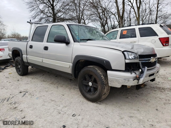 2006 Chevrolet Silverado 1500 LS with VIN 2GCEK13V461315359, listed as a Copart auction lot 46647324 with 147,442 mi miles and Salvage Title. Bid and sale history available at carsss.com. Image 4.