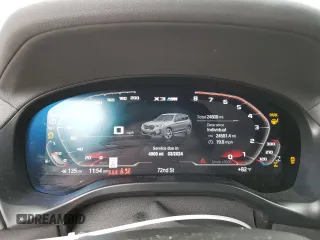 2022 BMW X3 M z VIN 5YM13EC02N9J64591, wystawiony jako Copart lot #62077833 z przebiegiem 24 808 mil mil oraz . Historia ofert i sprzedaży dostępna na DreamBid. Obrazek 9.