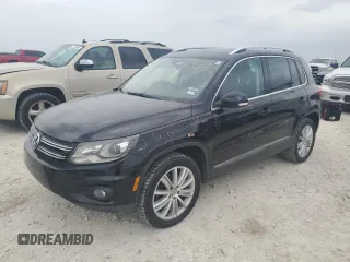 2016 Volkswagen Tiguan S z VIN WVGAV7AX2GW595625, wystawiony jako Copart lot #51381465 z przebiegiem 102 551 mil mil oraz Czysty tytuł • Clean title. Historia ofert i sprzedaży dostępna na DreamBid. Obrazek 1.