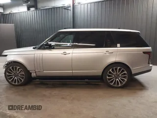 2016 Land Rover Range Rover Supercharged with VIN SALGS3EF0GA294388, listed as a IAAI auction lot 41846458 with 88,025 mi miles. Bid and sale history available at carsss.com. Image 15.