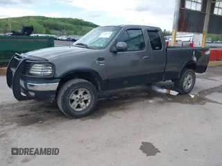 2002 Ford F-150 XL z VIN 2FTRX18L92CA15504, wystawiony jako IAAI lot #42165174 z przebiegiem Nie podano mil oraz . Historia ofert i sprzedaży dostępna na DreamBid. Obrazek 2.