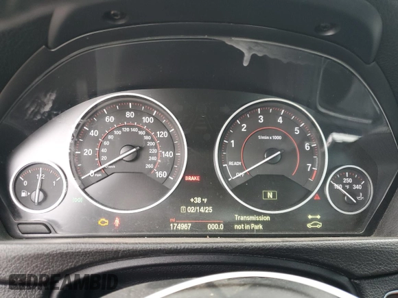 2015 BMW 4 Series 435i xDrive with VIN WBA3R5C55FK372578, listed as a Copart auction lot 45039685 with 174,967 mi miles and Clean title. Bid and sale history available at DreamBid. Image 9.