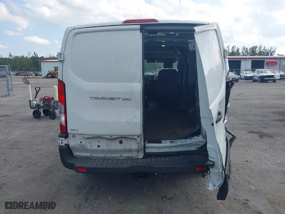 2018 Ford Transit Van with VIN 1FTYR1YM9JKA22851, listed as a IAAI auction lot 41807770 with NaN miles. Bid and sale history available at carsss.com. Image 16.