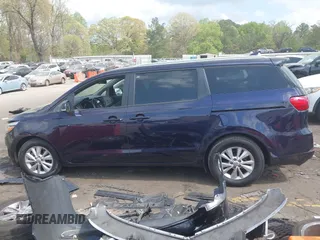 2018 Kia Sedona LX with VIN KNDMB5C16J6424343, listed as a IAAI auction lot 41952305 with 130,439 mi miles. Bid and sale history available at carsss.com. Image 14.