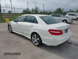 2012 Mercedes-Benz E 350 Luxury with VIN WDDHF5KB3CA627289, listed as a IAAI auction lot 42153095 with 110,417 mi miles and . Bid and sale history available at DreamBid. Image 3.