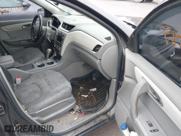 2017 Chevrolet Traverse LS с VIN 1GNKVFKD4HJ238315, выставлен на аукционе IAAI как лот 41411668 с пробегом 114 342 миль миль и . История ставок и продаж доступна на DreamBid. Изображение 5.