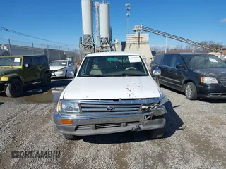 1997 Toyota T100 DX z VIN JT4TN12D9V0037897, wystawiony jako IAAI lot #41737986 z przebiegiem 233 106 mil mil oraz . Historia ofert i sprzedaży dostępna na DreamBid. Obrazek 12.