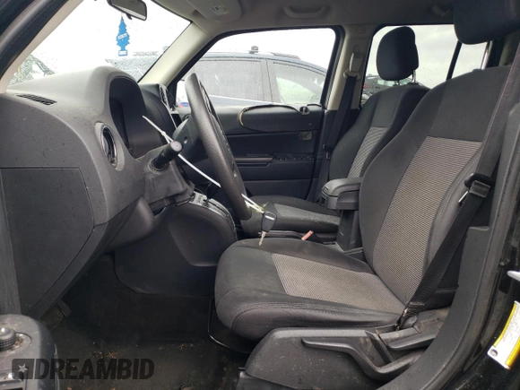 2014 Jeep Patriot Sport with VIN 1C4NJRBB9ED507047, listed as a Copart auction lot 49844815 with 108,611 mi miles and Clean Title. Bid and sale history available at carsss.com. Image 7.