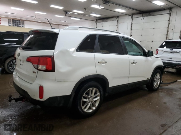 2014 Kia Sorento LX with VIN 5XYKTDA63EG437163, listed as a Copart auction lot 48313105 with 163,653 mi miles and Clean Title. Bid and sale history available at carsss.com. Image 3.