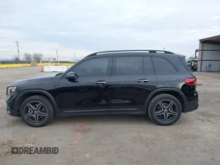 2023 Mercedes-Benz GLB 250 z VIN W1N4M4GB9PW334564, wystawiony jako IAAI lot #41578492 z przebiegiem 15 230 mil mil oraz . Historia ofert i sprzedaży dostępna na DreamBid. Obrazek 14.