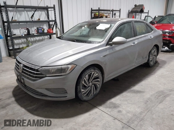 2020 Volkswagen Jetta SEL z VIN 3VWE57BU0LM087350, wystawiony jako IAAI lot #41581637 z przebiegiem 60 528 mil mil oraz . Historia ofert i sprzedaży dostępna na DreamBid. Obrazek 2.