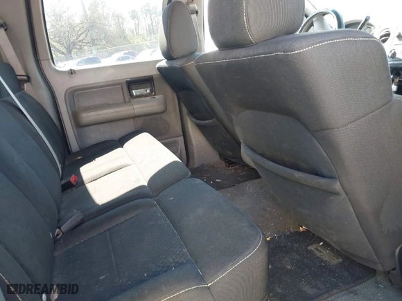 2008 Ford F-150 XLT with VIN 1FTPW12V18KC56921, listed as a IAAI auction lot 41646631 with 276,494 mi miles. Bid and sale history available at carsss.com. Image 8.