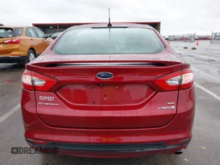 2014 Ford Fusion SE Hybrid with VIN 3FA6P0LU6ER315743, listed as a IAAI auction lot 41212111 with 83,433 mi miles. Bid and sale history available at carsss.com. Image 17.