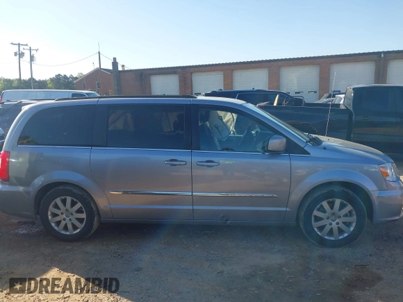 2015 Chrysler Town & Country Touring with VIN 2C4RC1BG9FR715307, listed as a IAAI auction lot 41988281 with 164,167 mi miles. Bid and sale history available at carsss.com. Image 13.