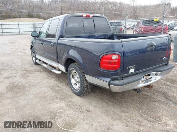 2003 Ford F-150 XLT with VIN 1FTRW07L63KD51221, listed as a IAAI auction lot 41883942 with Not Provided miles. Bid and sale history available at carsss.com. Image 3.