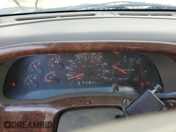 2001 Ford F-350 XL with VIN 1FTWW32F31ED39867, listed as a Copart auction lot 80069644 with 241,113 mi miles and Salvage title. Bid and sale history available at DreamBid. Image 9.