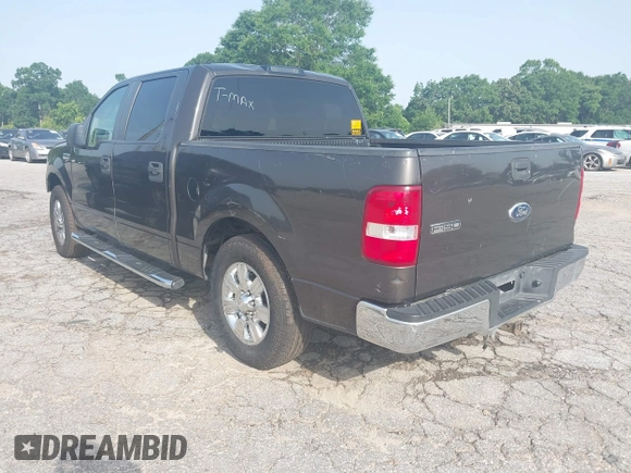 2007 Ford F-150 XLT z VIN 1FTRW12W57KC02330, wystawiony jako IAAI lot #42246828 z przebiegiem 321 712 mil mil oraz . Historia ofert i sprzedaży dostępna na DreamBid. Obrazek 3.